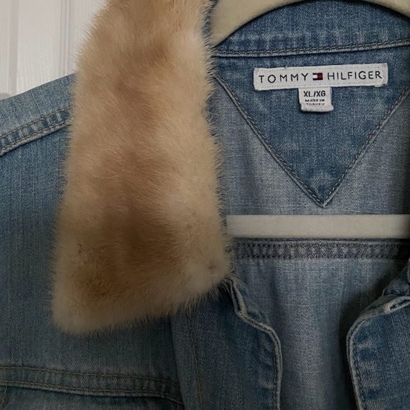 VINTAGE 90s TOMMY HILFIGER JEANS DENIM FADED DISTRESSED JACKET - Picture 3 of 10